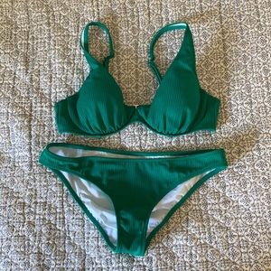 Green Underwire Bikini Set
